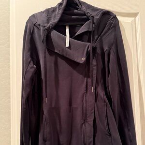 Lululemon | Nulu Asymmetrical Zip Jacket | Black | Size 10